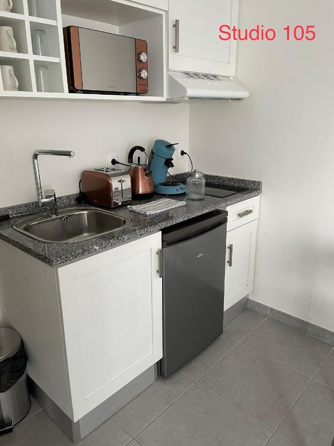 Studio A 300 M De La Gare De Mantes-La-Jolie Eksteriør bilde