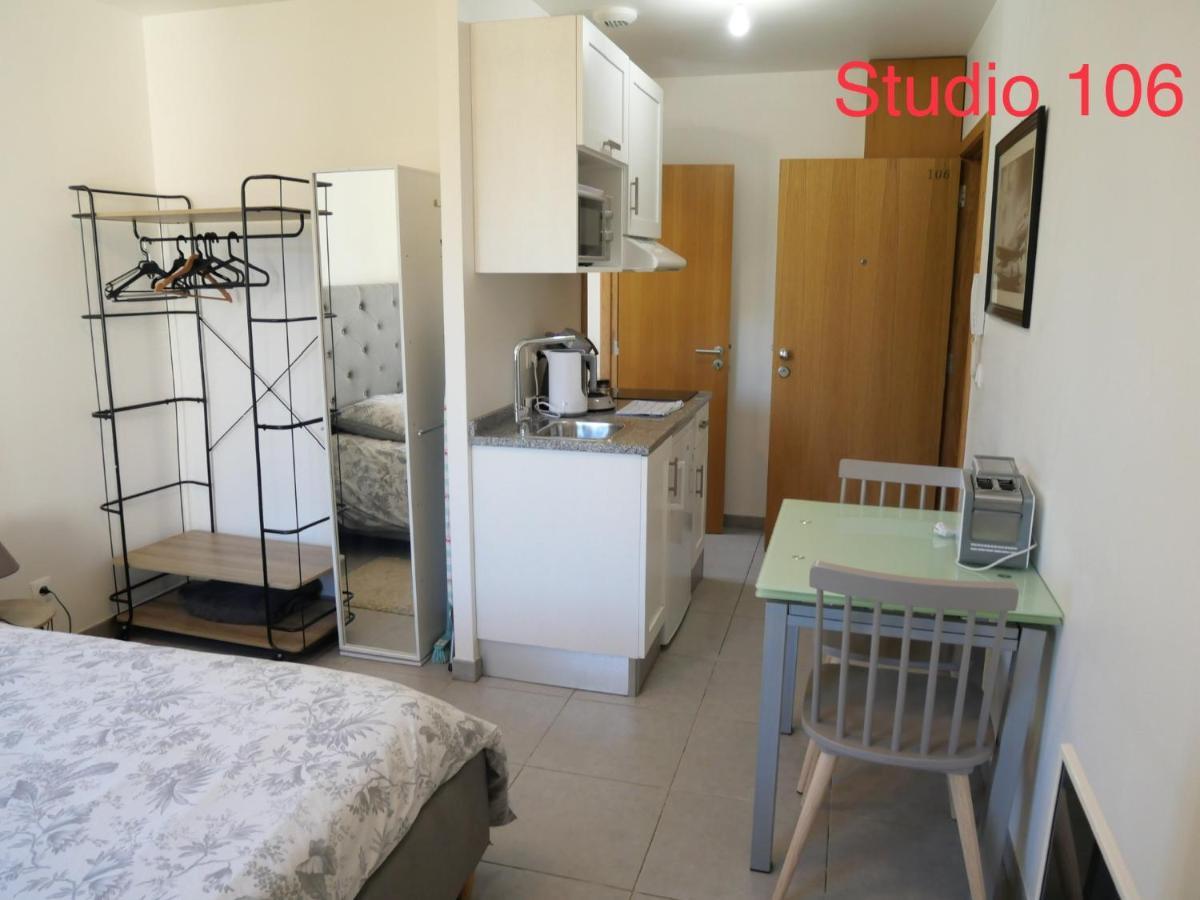 Studio A 300 M De La Gare De Mantes-La-Jolie Eksteriør bilde