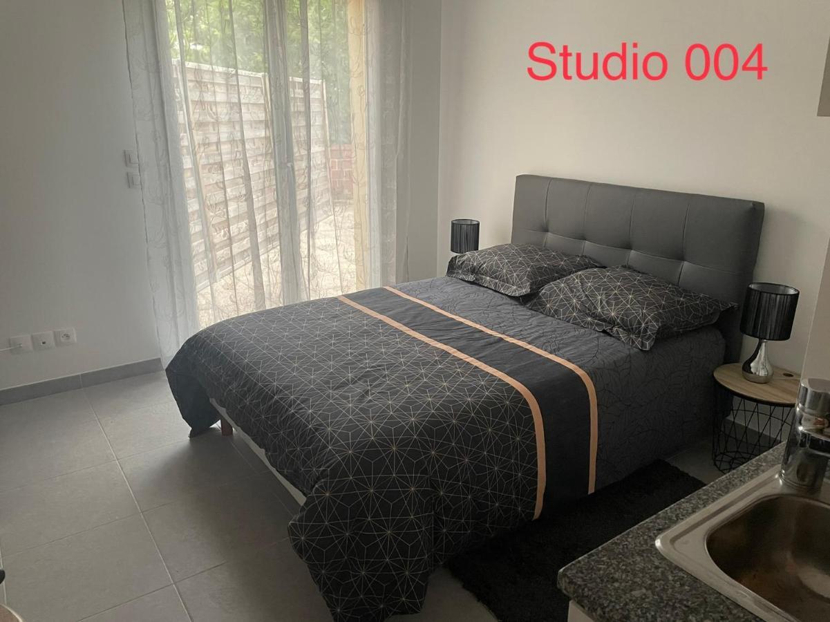Studio A 300 M De La Gare De Mantes-La-Jolie Eksteriør bilde